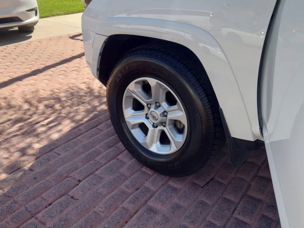 Used 2022 Toyota 4Runner SR5 Premium image 26