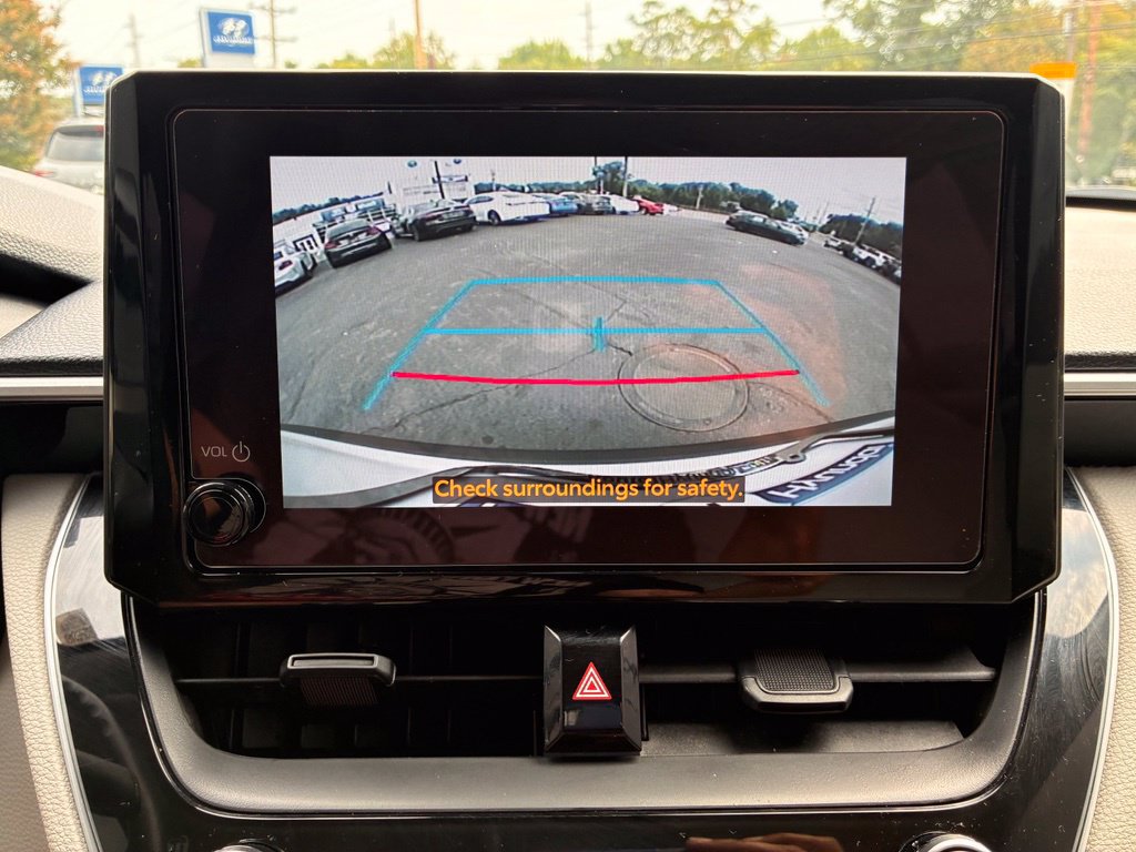 Used 2025 Toyota Corolla Cross L FWD image 38