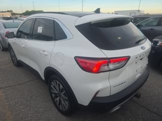 Used 2020 Ford Escape Titanium w/ Titanium Premium Package 2.0 AWD/4WD image 4