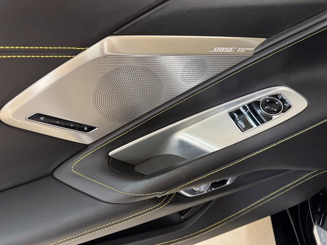 Used 2024 Chevrolet Corvette Stingray Premium Cpe w/ Z51 Performance Package image 7