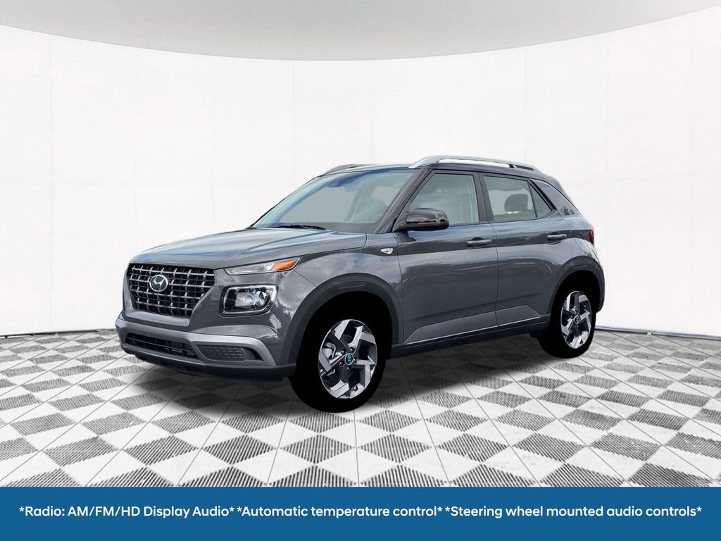 New 2026 Hyundai Venue SEL FWD image 2