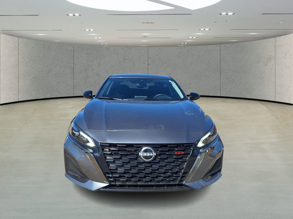 Used 2025 Nissan Altima 2.5 SR image 7