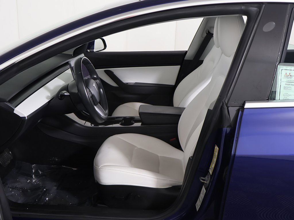 Used 2019 Tesla Model 3 Standard Range Plus image 29