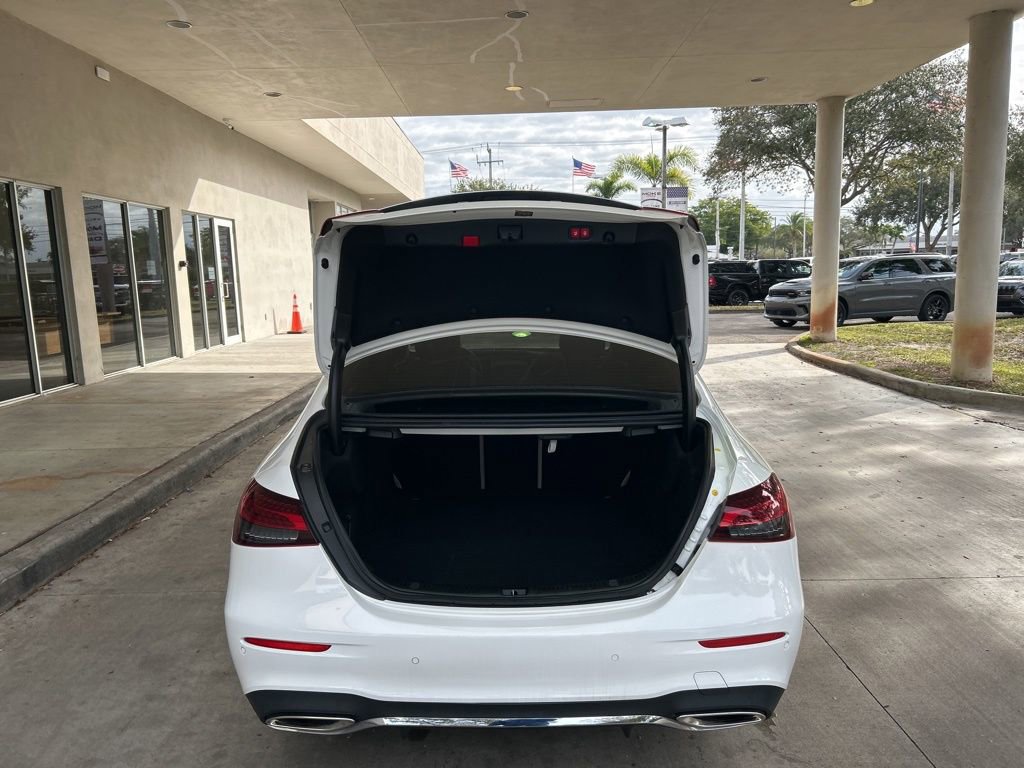 Used 2022 Mercedes-Benz E 350 4MATIC Sedan image 37