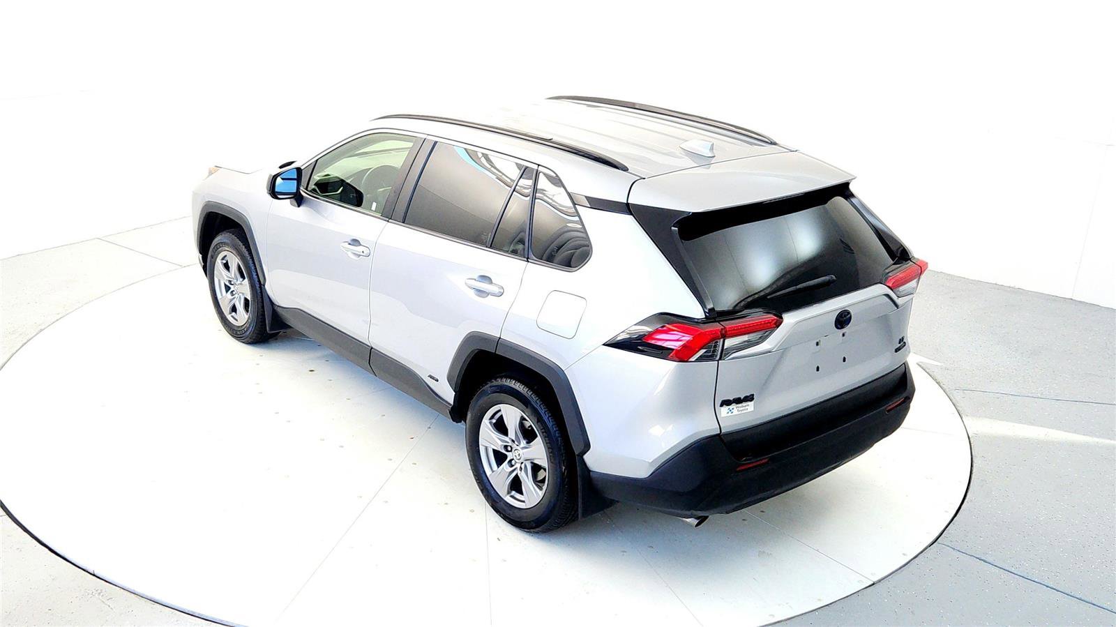 Certified 2022 Toyota RAV4 LE image 16