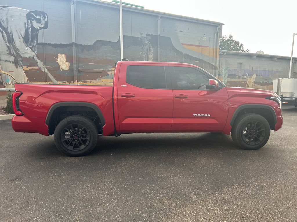 Used 2026 Toyota Tundra SR5 w/ SR5 Premium Package AWD/4WD image 7