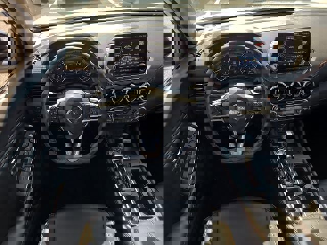 Used 2024 Nissan Sentra SR w/ SR Premium Package image 14