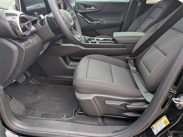 New 2026 Chevrolet Equinox LT w/ Safety and Technology Package image 10