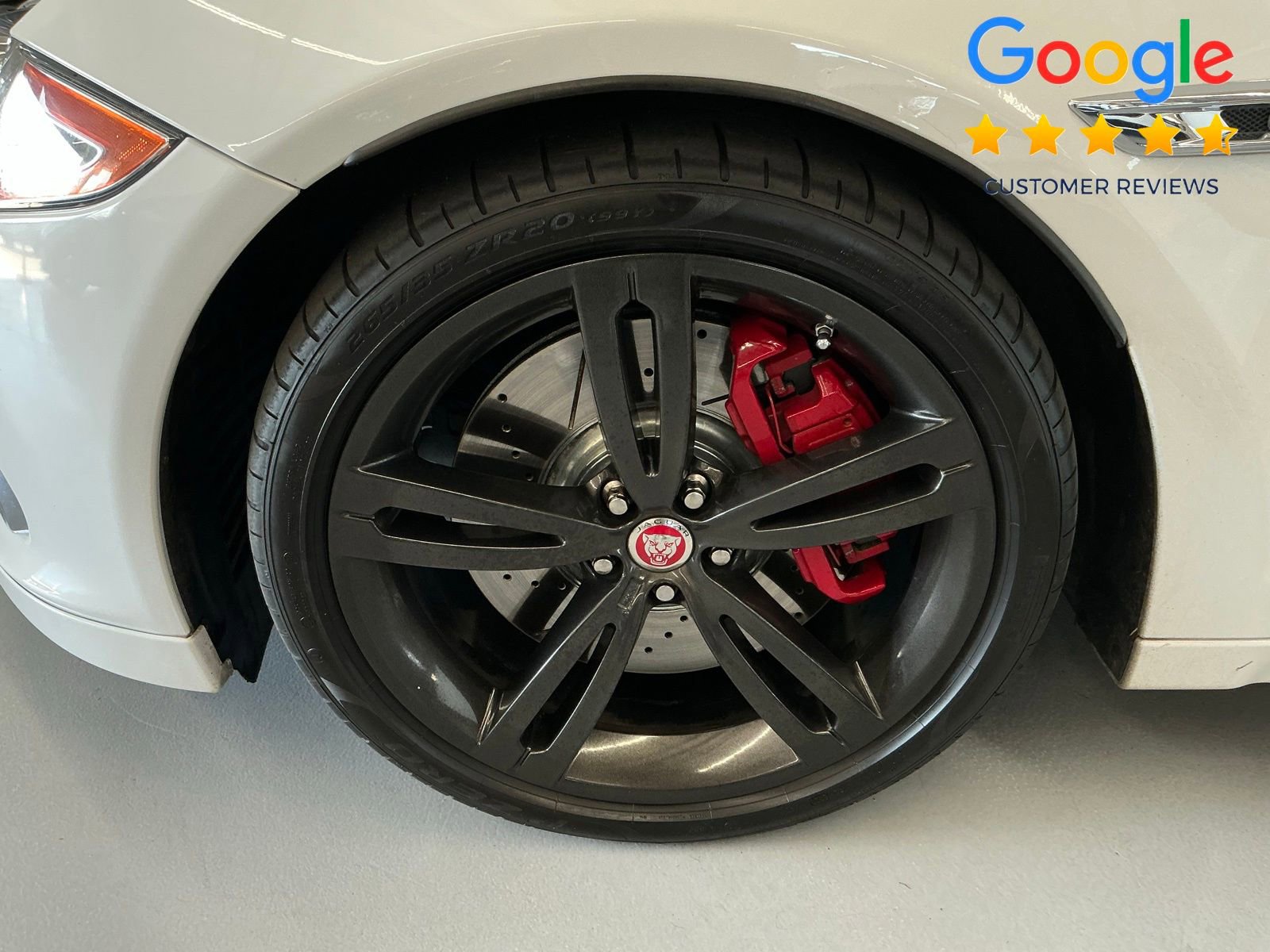 Used 2015 Jaguar XJ R LWB RWD image 33