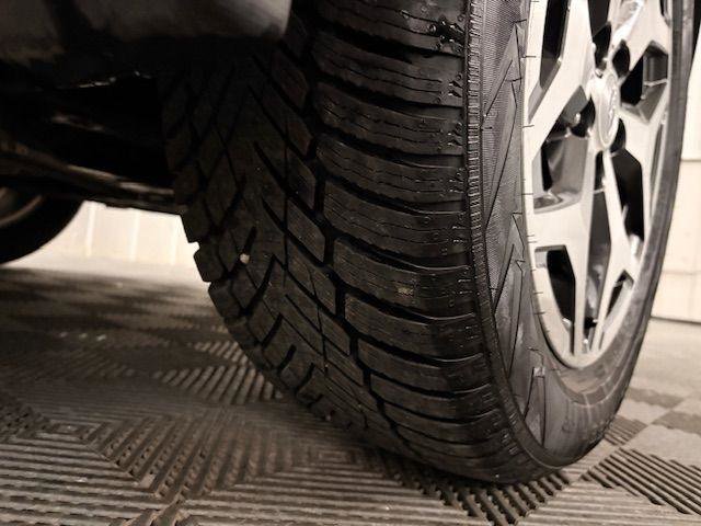 Used 2024 Subaru Forester Premium image 21