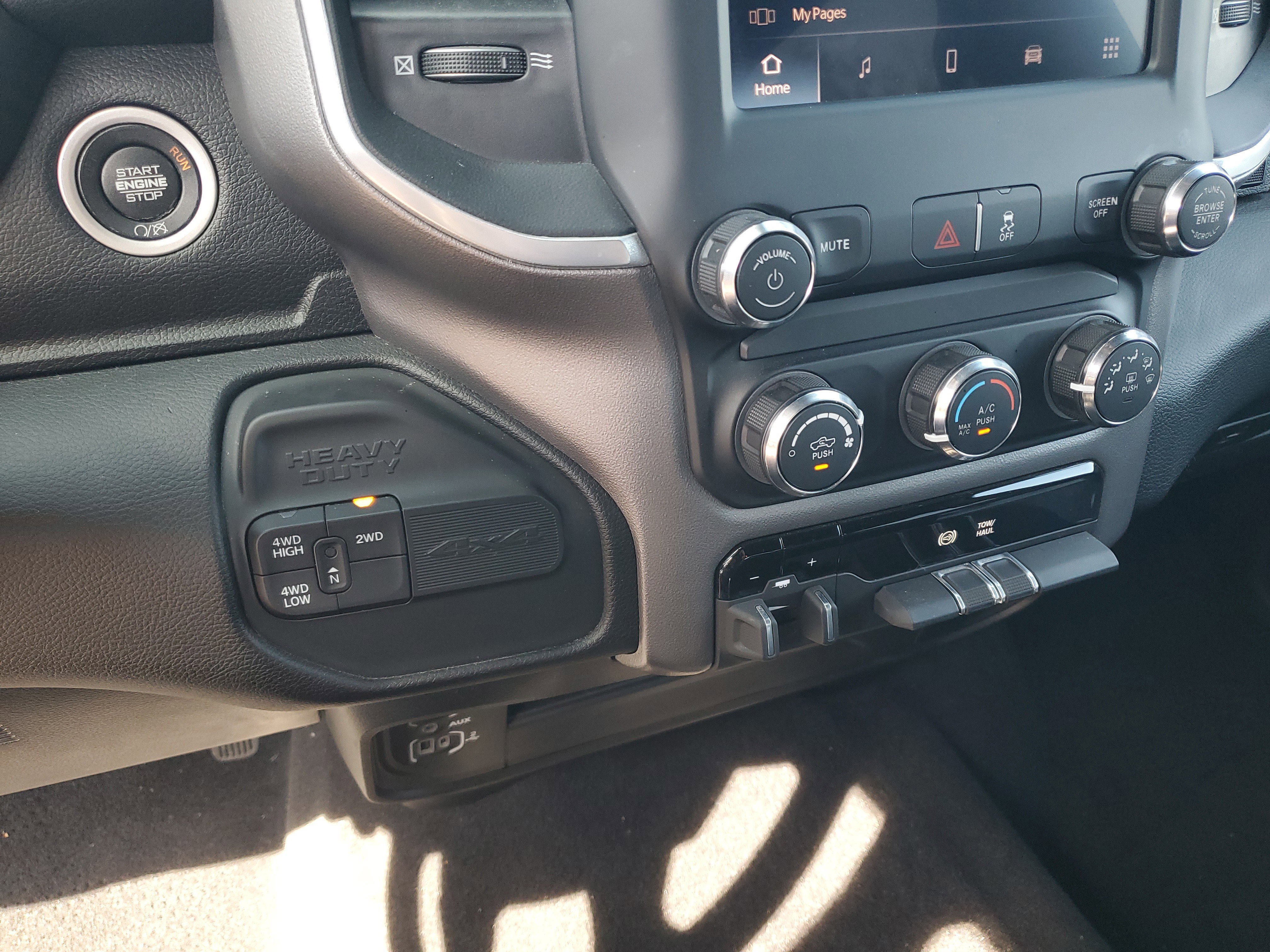 Used 2024 RAM 2500 Big Horn image 21