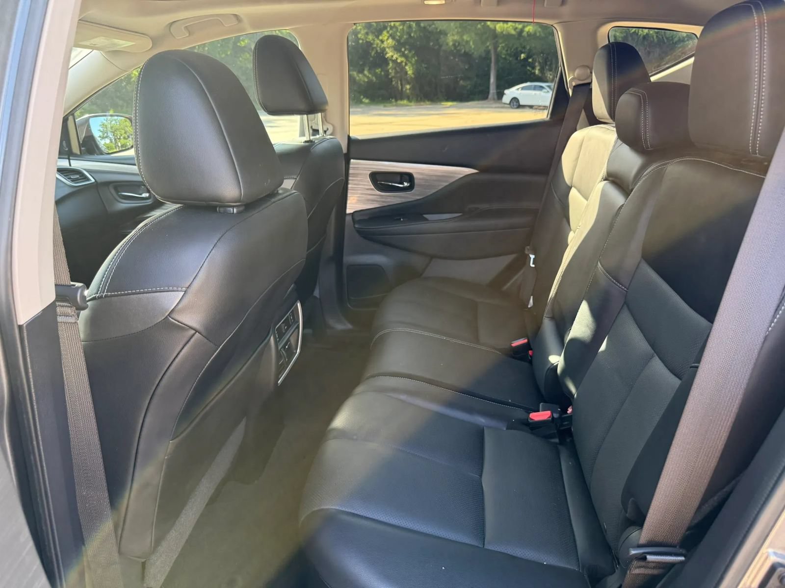 Used 2018 Nissan Murano Platinum FWD image 16