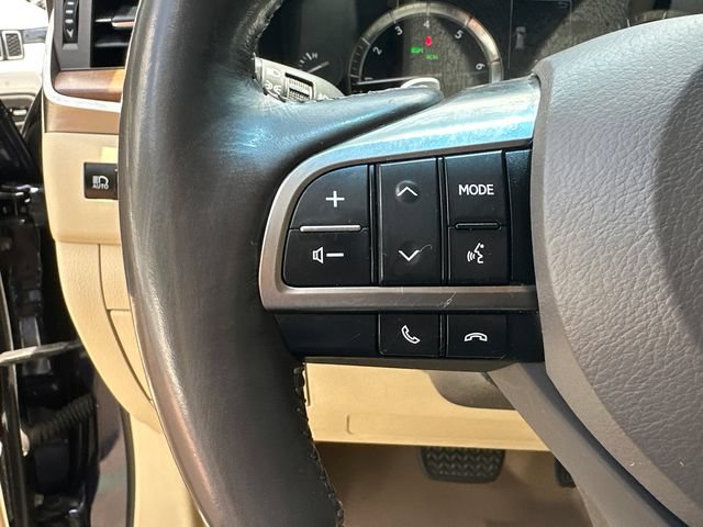 Used 2016 Lexus LX 570 4WD w/ Luxury Package image 24
