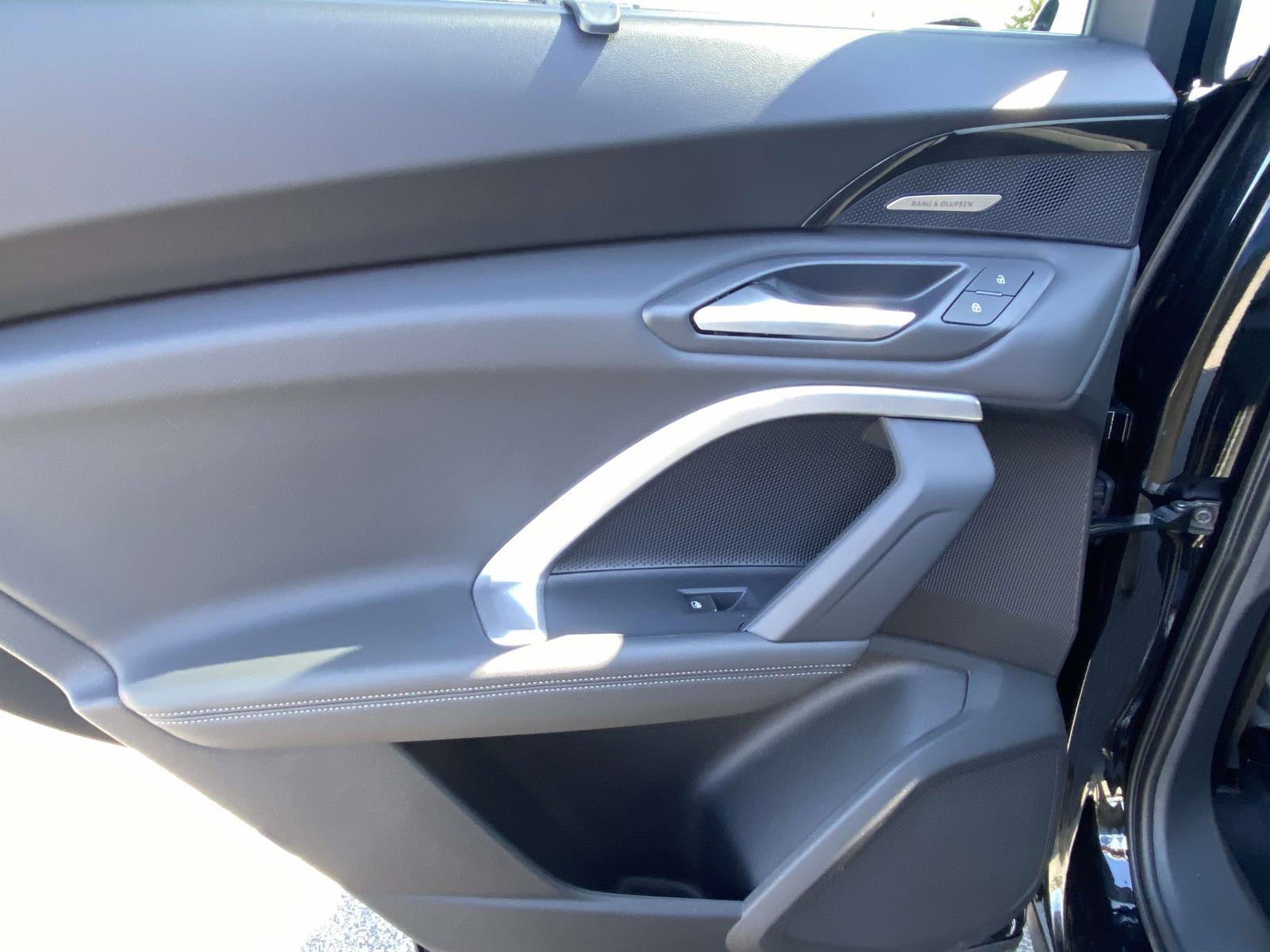 New 2025 Audi Q5 Prestige image 11