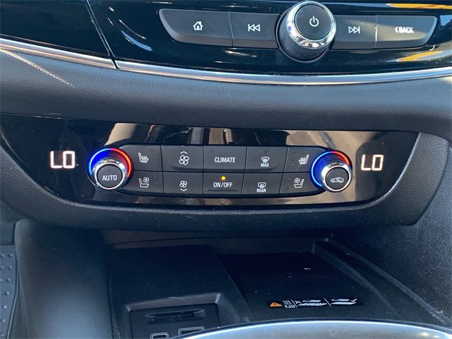 Used 2023 Buick Enclave Avenir w/ Avenir Technology Package image 33