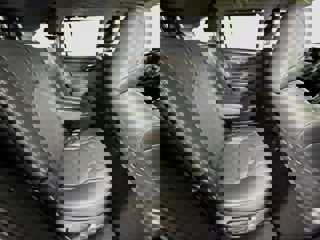 Used 2024 Toyota Highlander Platinum FWD image 28