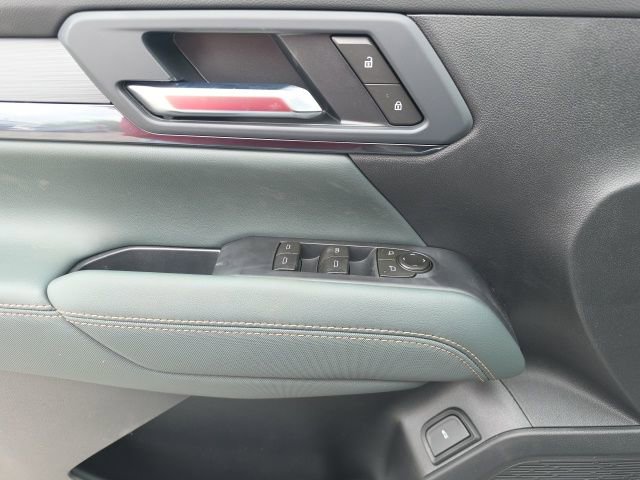 New 2026 GMC Terrain AT4 AWD/4WD image 21