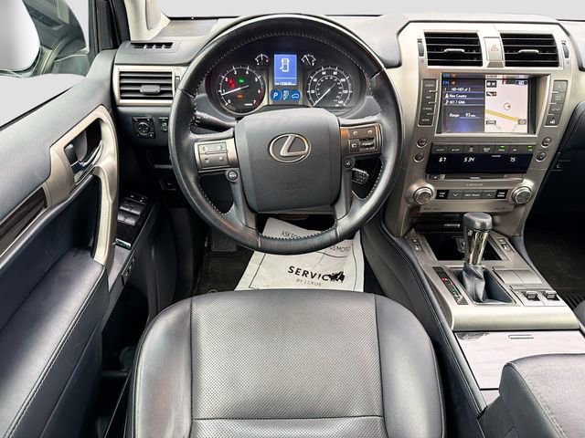 Used 2018 Lexus GX 460 w/ Navigation Package image 24