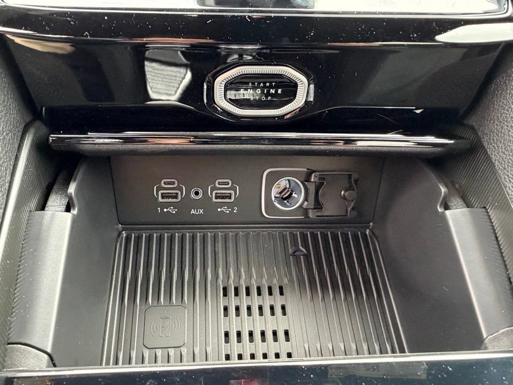 New 2026 Jeep Grand Cherokee Altitude AWD/4WD image 19