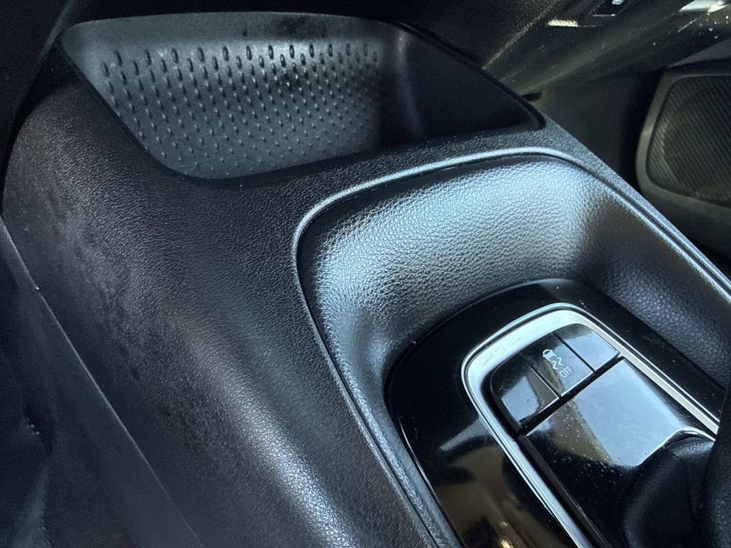 Used 2024 Toyota Corolla LE image 26