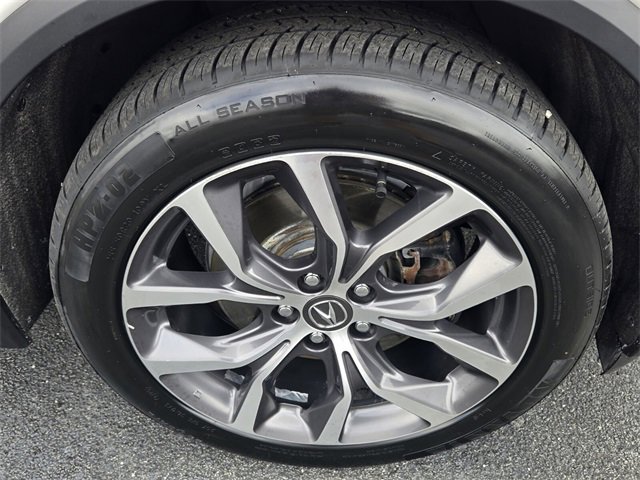 Certified 2024 Acura MDX FWD w/ Technology Package image 16