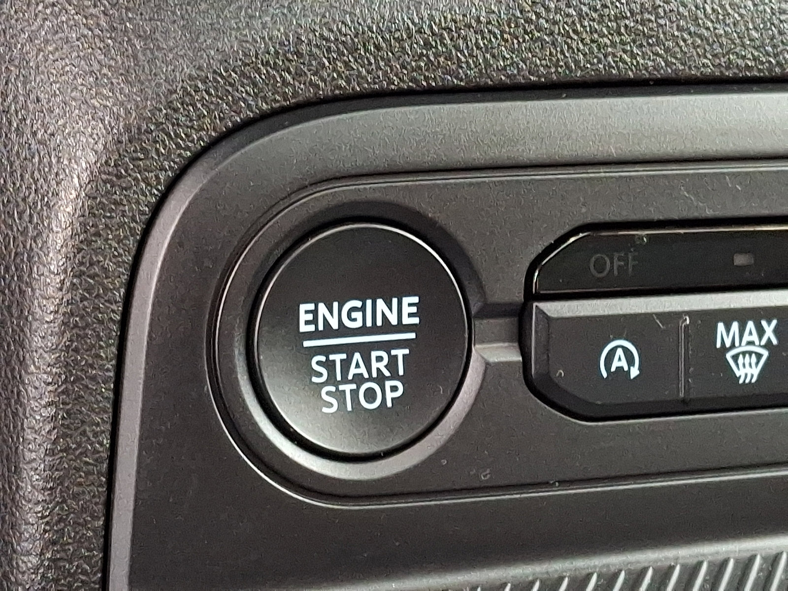 Used 2025 Ford Bronco Sport Outer Banks w/ Outer Banks Tech Package+ AWD/4WD image 25