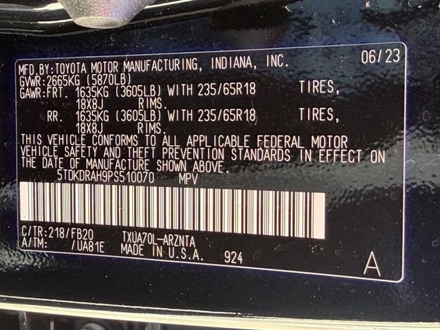 Used 2023 Toyota Highlander LE image 33