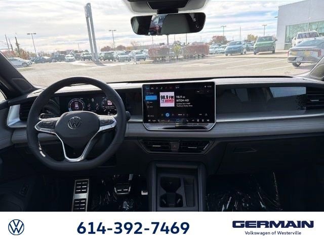 New 2026 Volkswagen Tiguan SE R-Line image 24