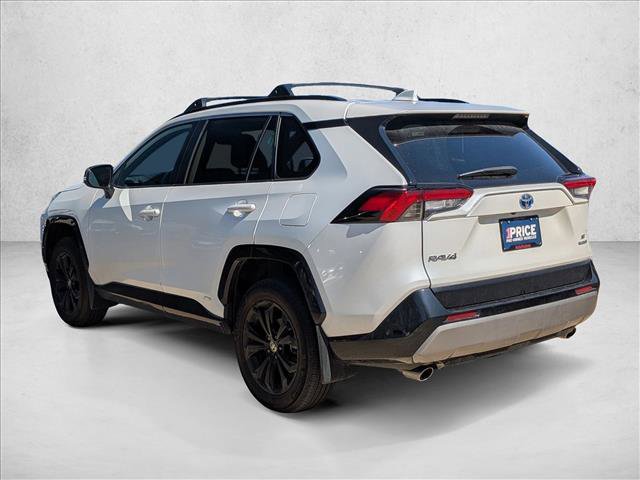 Used 2023 Toyota RAV4 SE w/ Convenience Package image 7