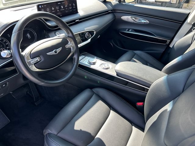 Used 2025 Genesis GV70 2.5T AWD/4WD image 14