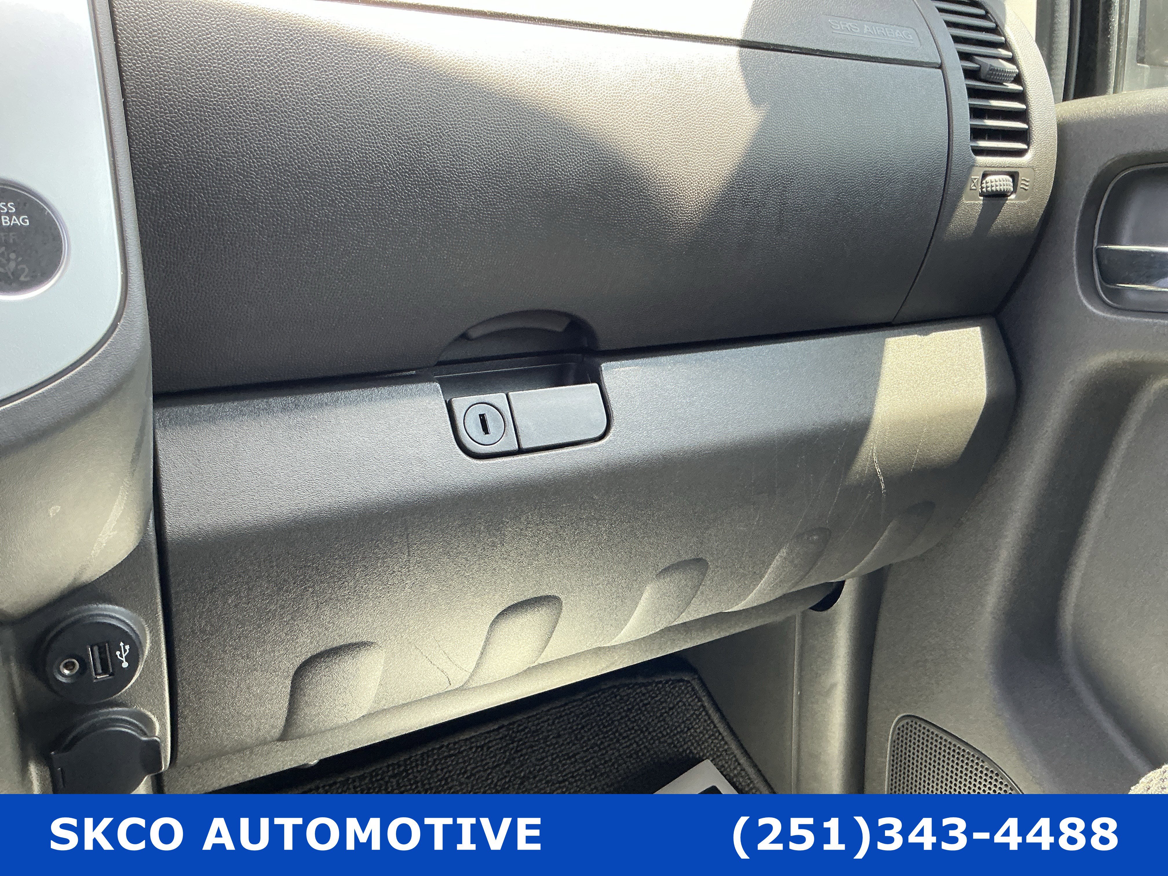 Used 2019 Nissan Frontier Desert Runner image 25