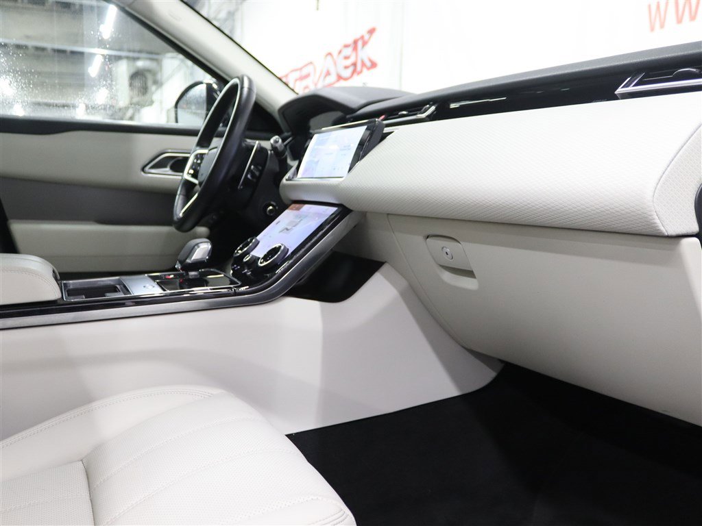 Used 2021 Land Rover Range Rover Velar S AWD/4WD image 20