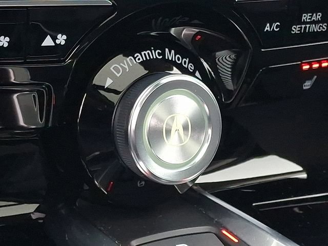 Certified 2024 Acura MDX SH-AWD w/ Technology Package image 26