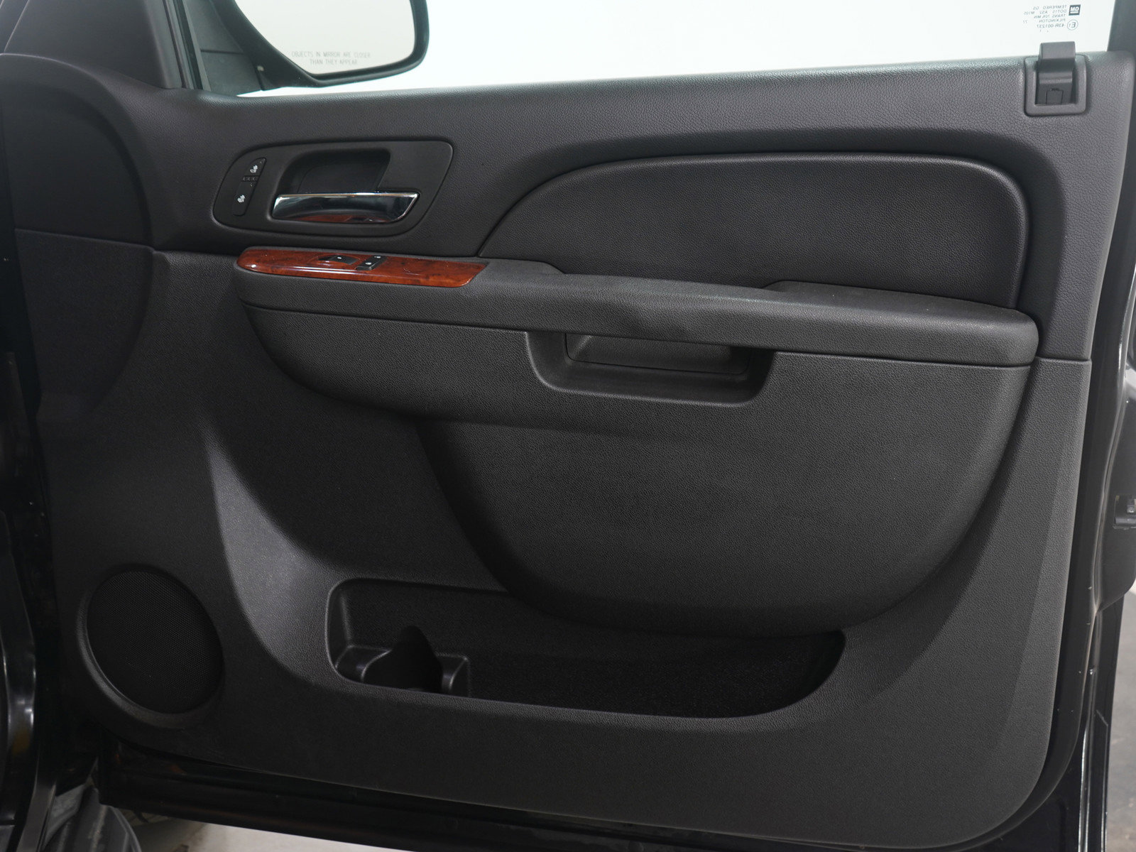 Used 2012 Chevrolet Tahoe LT image 12