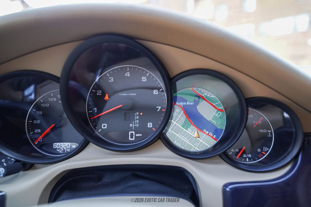 Used 2012 Porsche Panamera 4 image 35