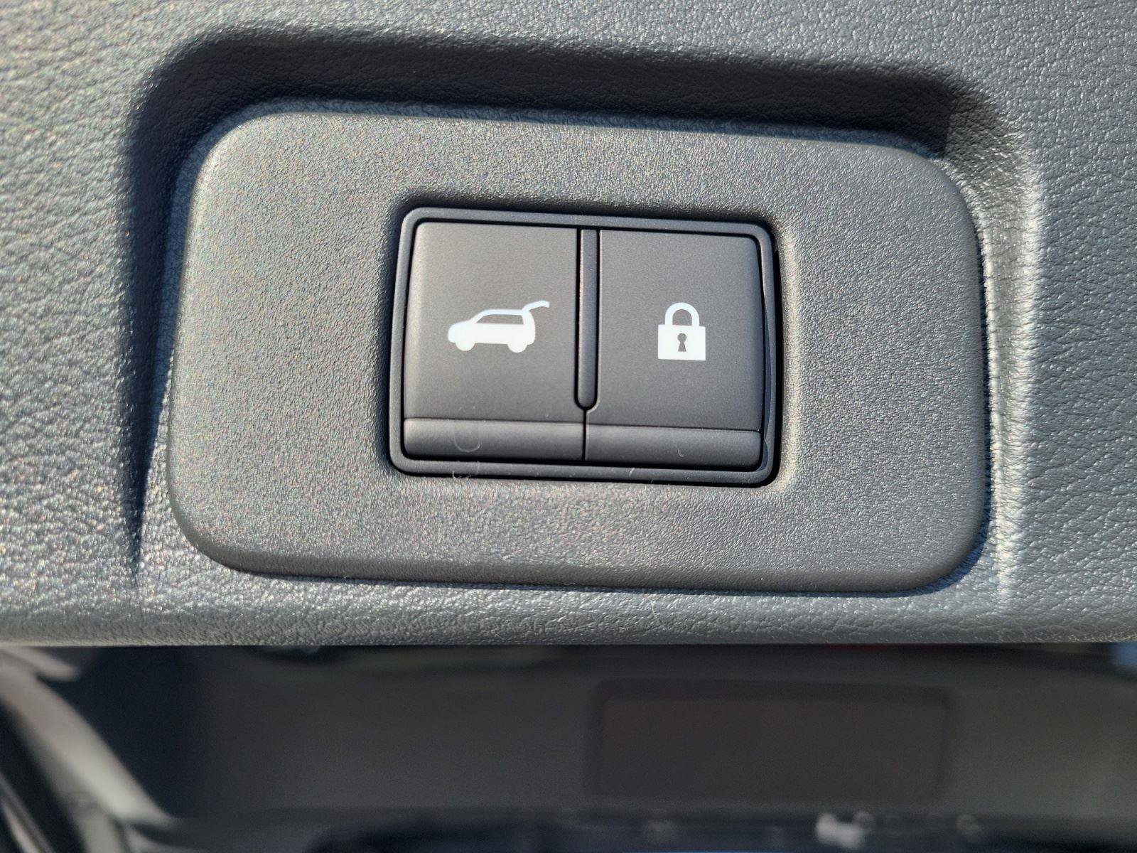 New 2026 Nissan Rogue Platinum w/ Tech Package image 24