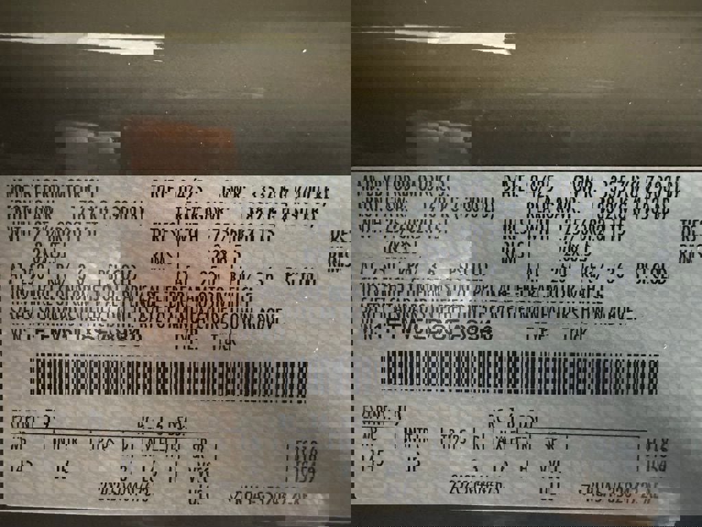 Used 2025 Ford F150 Lariat w/ Equipment Group 501A Mid AWD/4WD image 11