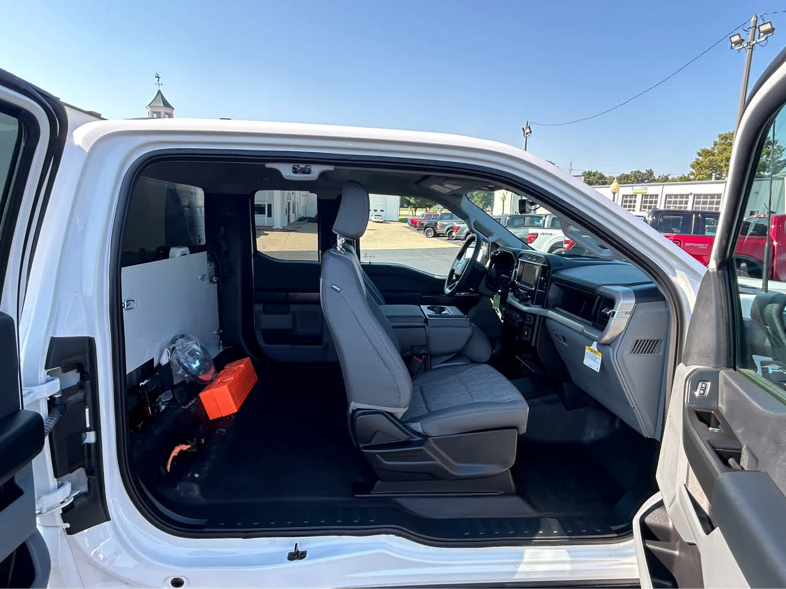 Used 2023 Ford F150 XL image 7