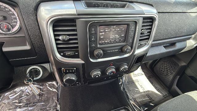Used 2024 RAM 1500 Classic Warlock AWD/4WD image 15