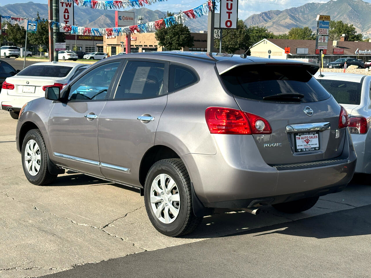 Used 2013 Nissan Rogue S image 7