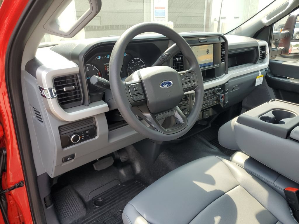 New 2026 Ford F550 2WD Regular Cab Super Duty image 20