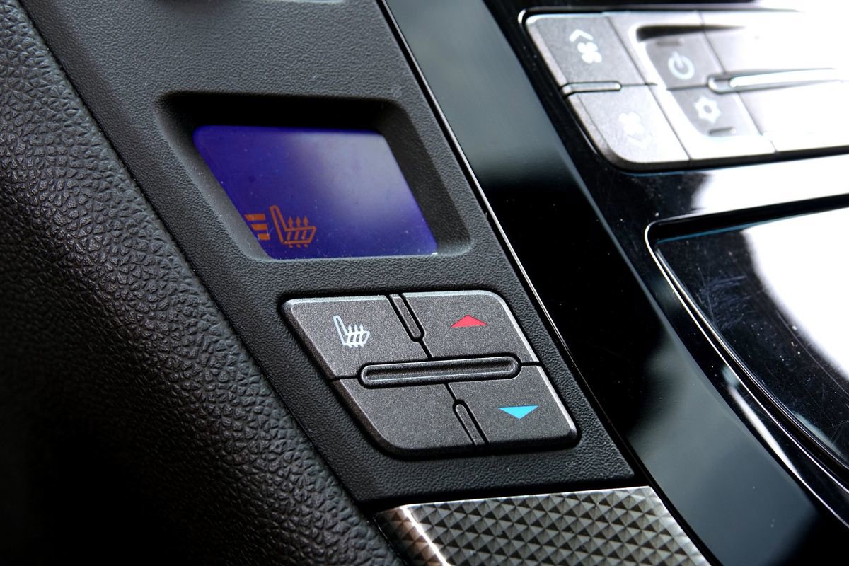 Used 2009 Cadillac CTS V image 11