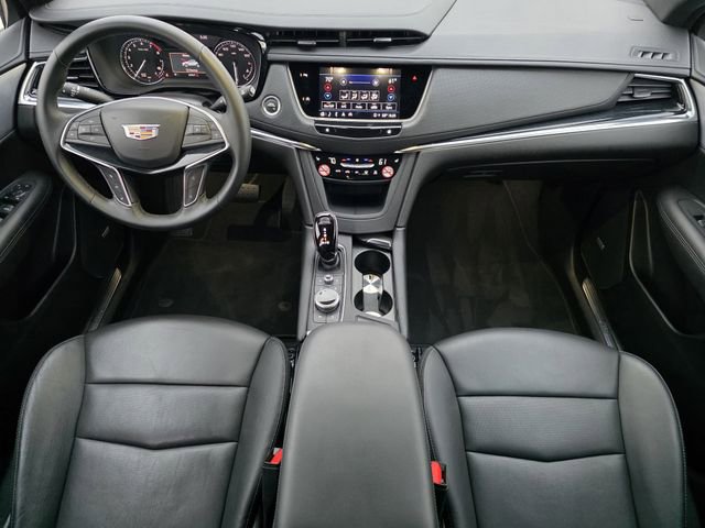 Used 2025 Cadillac XT5 Premium Luxury image 24