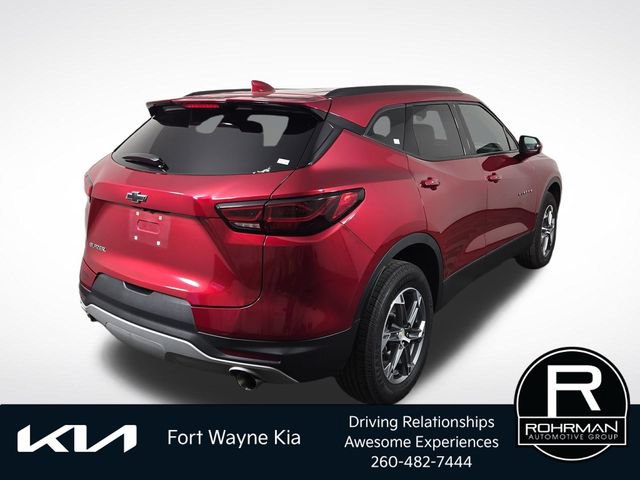 Used 2023 Chevrolet Blazer LT w/ Convenience Package FWD image 8