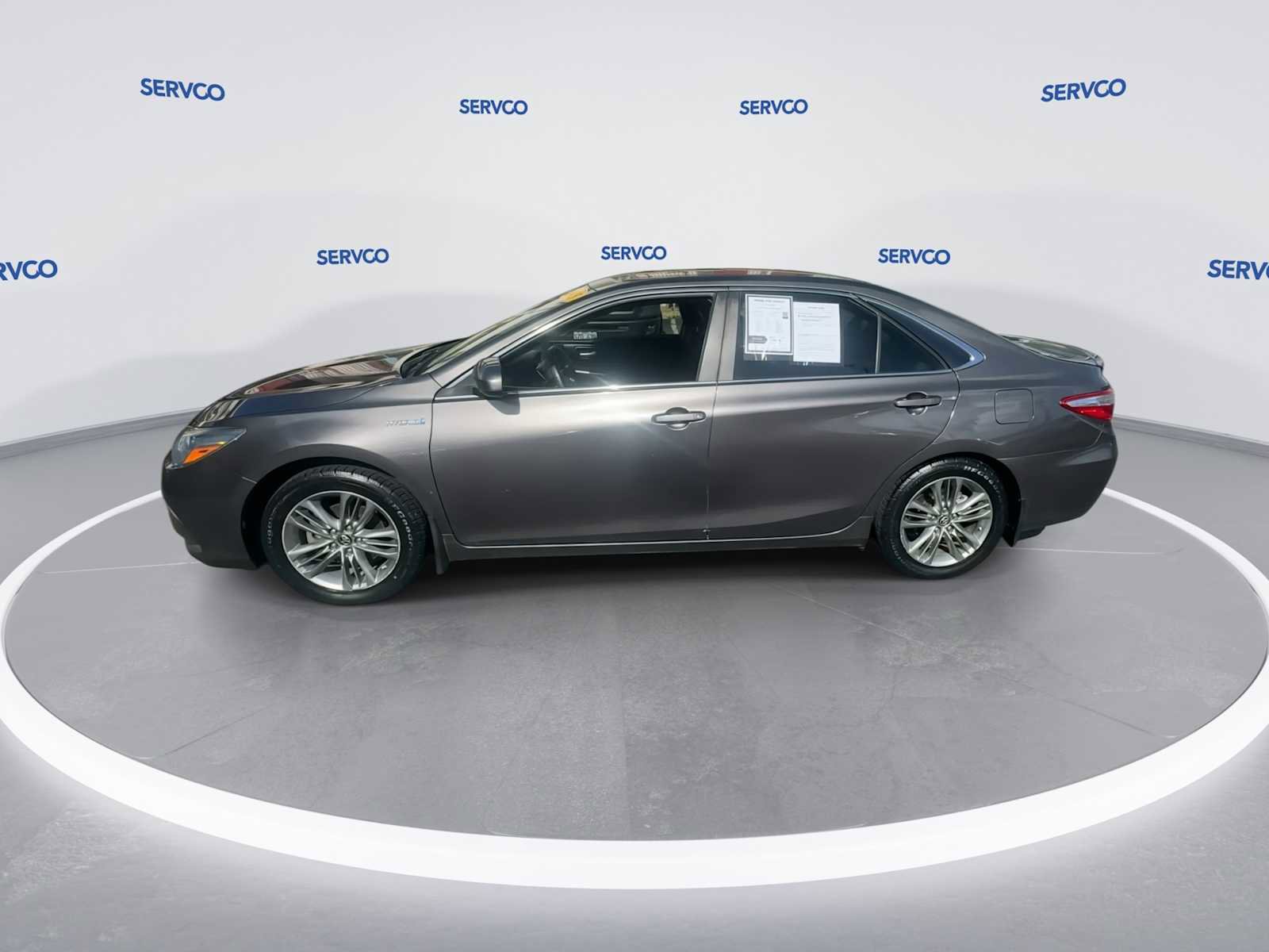 Used 2015 Toyota Camry SE image 5