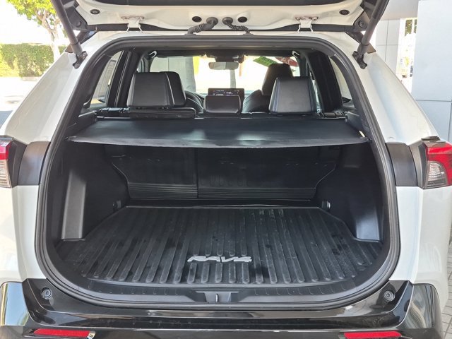 Used 2024 Toyota RAV4 XSE w/ Weather Package AWD/4WD image 10