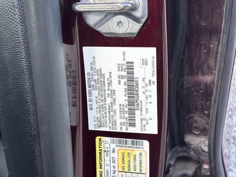 Used 2017 Ford Fusion Energi Titanium FWD image 25