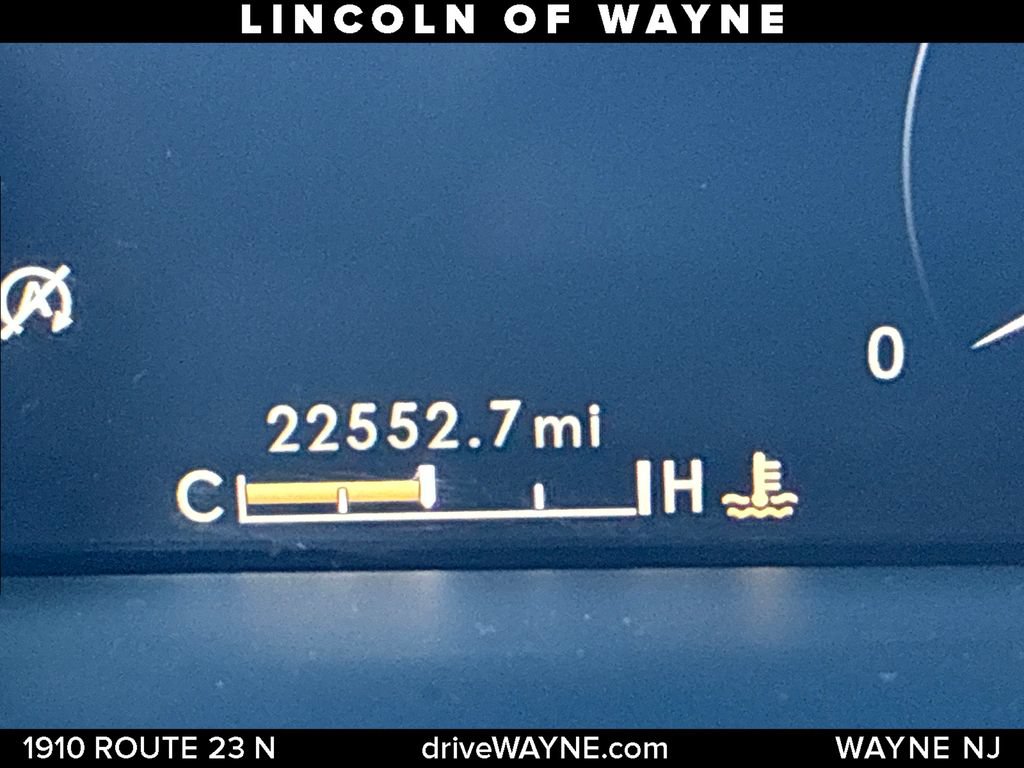 Used 2023 Lincoln Nautilus Reserve AWD/4WD image 18