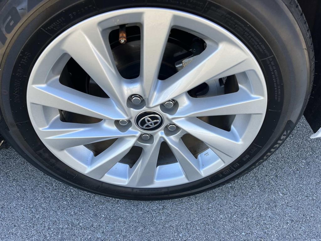Used 2023 Toyota Camry LE image 11