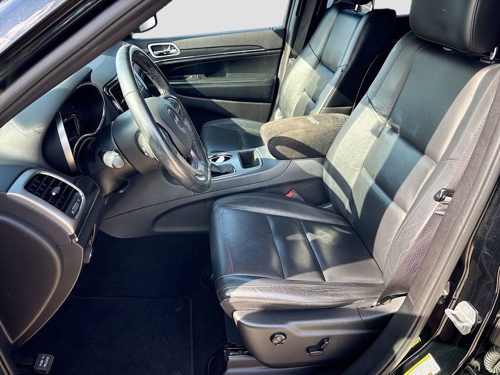 Used 2020 Jeep Grand Cherokee Limited image 21